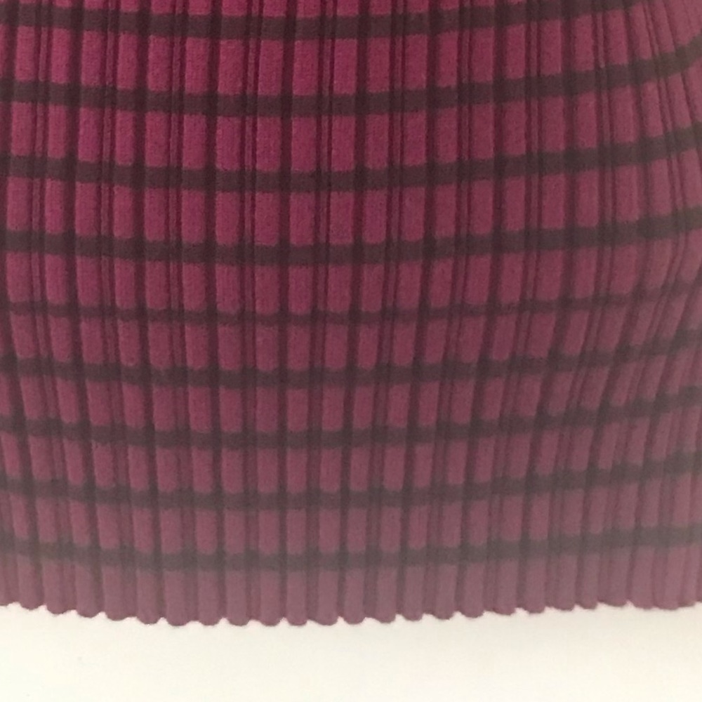 Rue 21 Ribbed Sweater - Picture 6 of 7